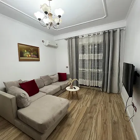 Cozy Apartment At Sunny Hill Apartment *
